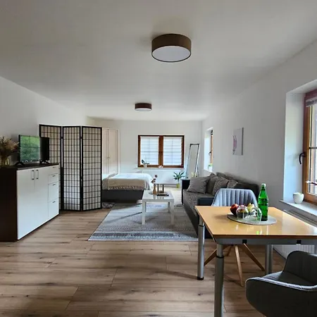 Habitación en casa particular Ruhiges Ferienzimmer Mit Eigenem Bad Am Waldrand Urbach-Kirchdorf