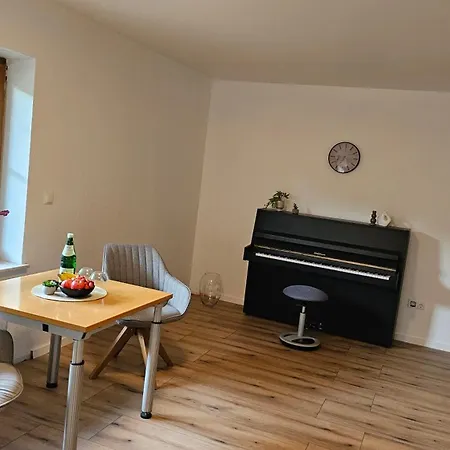 Ruhiges Ferienzimmer Mit Eigenem Bad Am Waldrand *