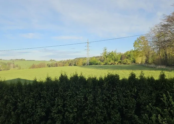 Ruhiges Ferienzimmer Mit Eigenem Bad Am Waldrand