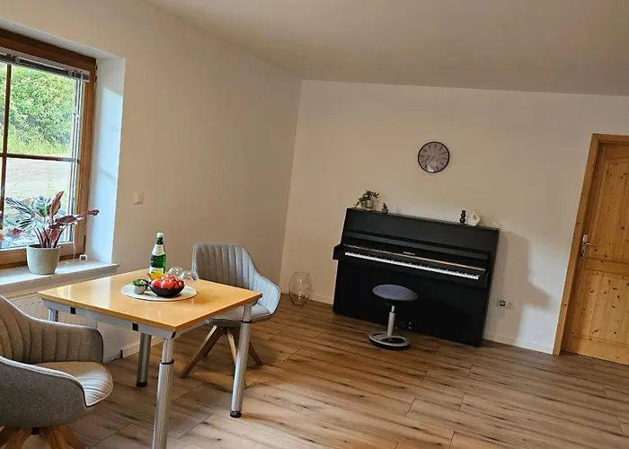 Ruhiges Ferienzimmer Mit Eigenem Bad Am Waldrand *